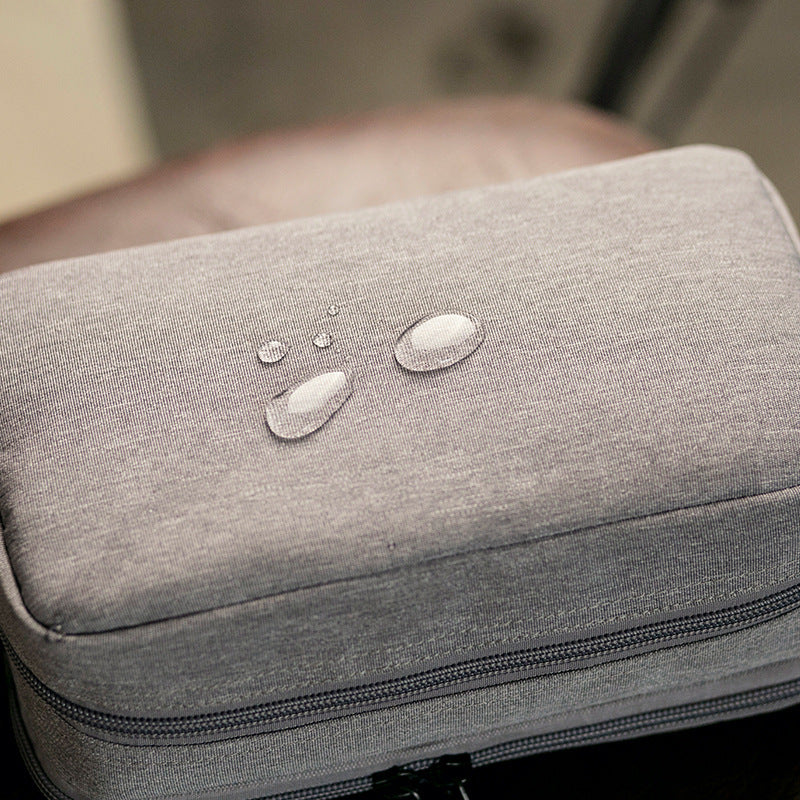 Men’s & Women’s Travel Toiletry Bag – Waterproof Polyester Cosmetic Organizer with Zipper Pockets | Business & Outdoor Storage Bag